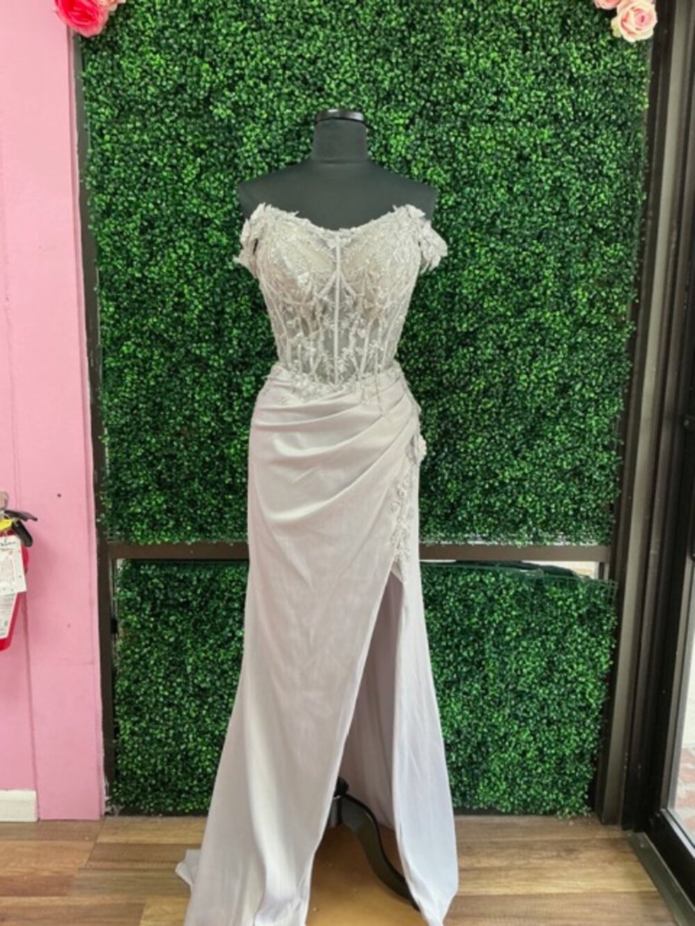 LaDivine, Silver, Size XL
